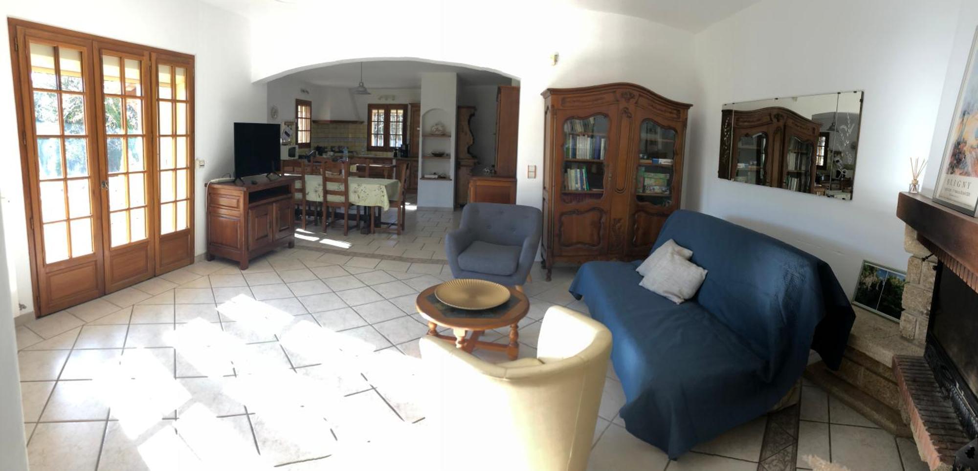 La Maison Des Sources Salon-de-Provence Esterno foto